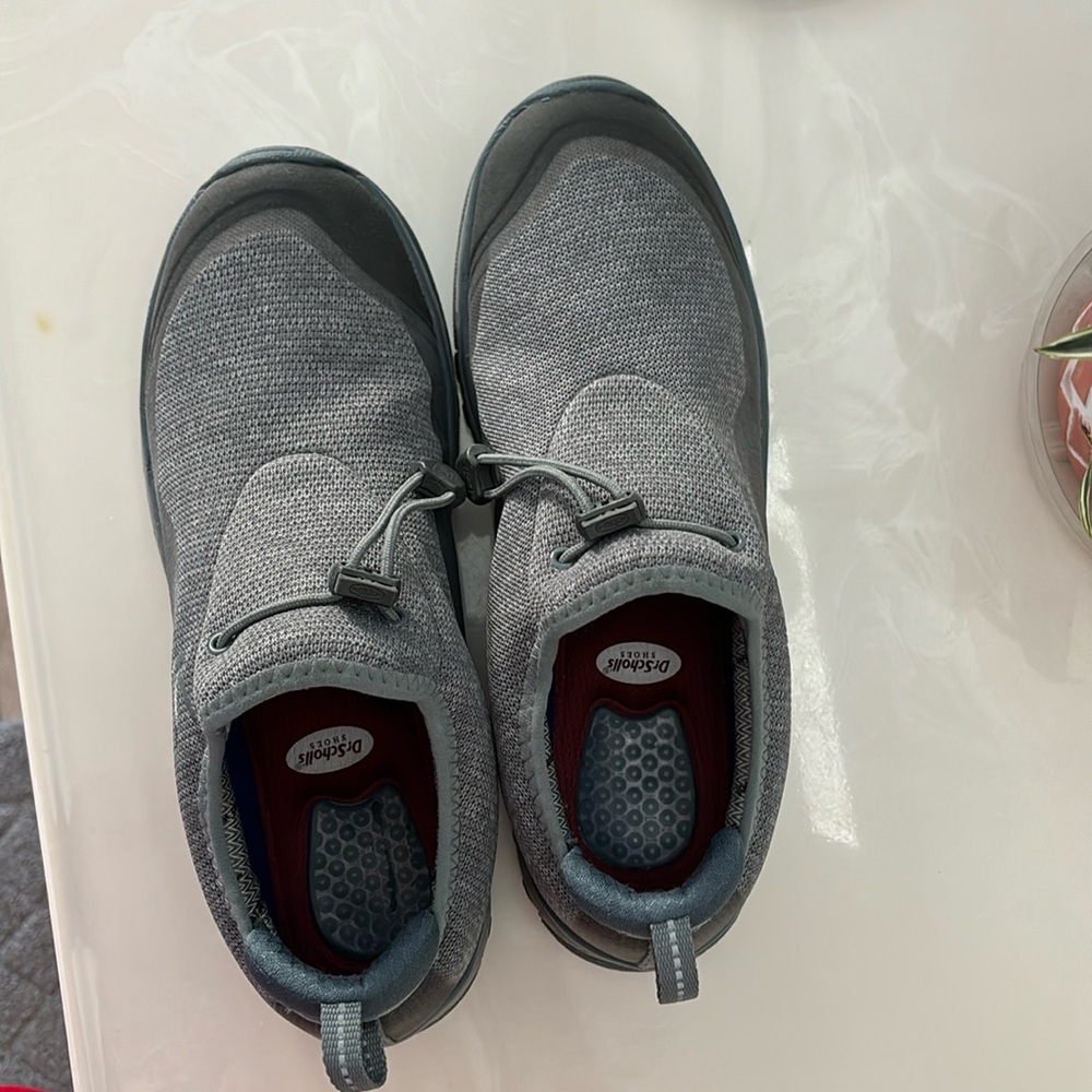 Keen size 9.5